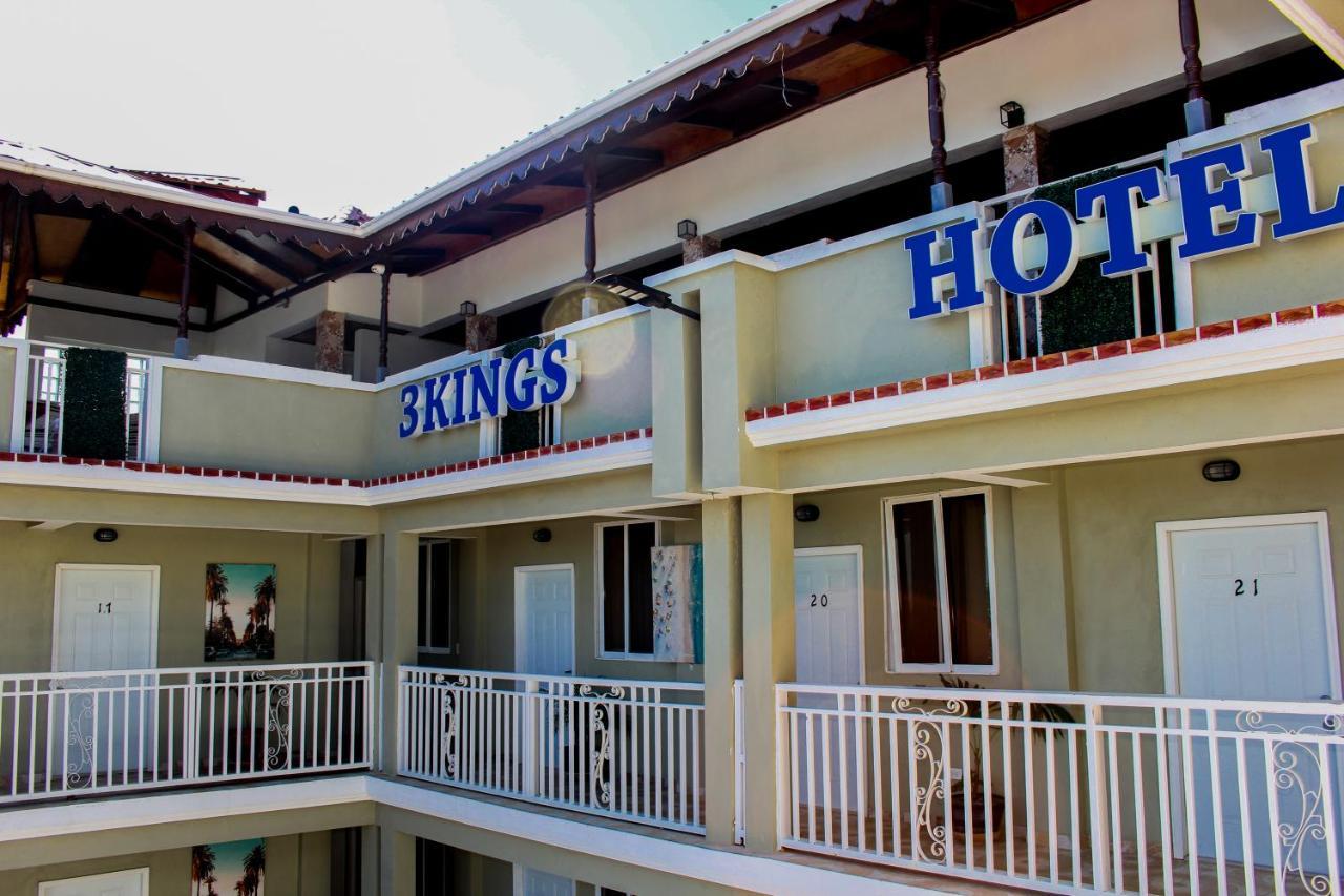 Three Kings Hotel Vertieres Exterior photo